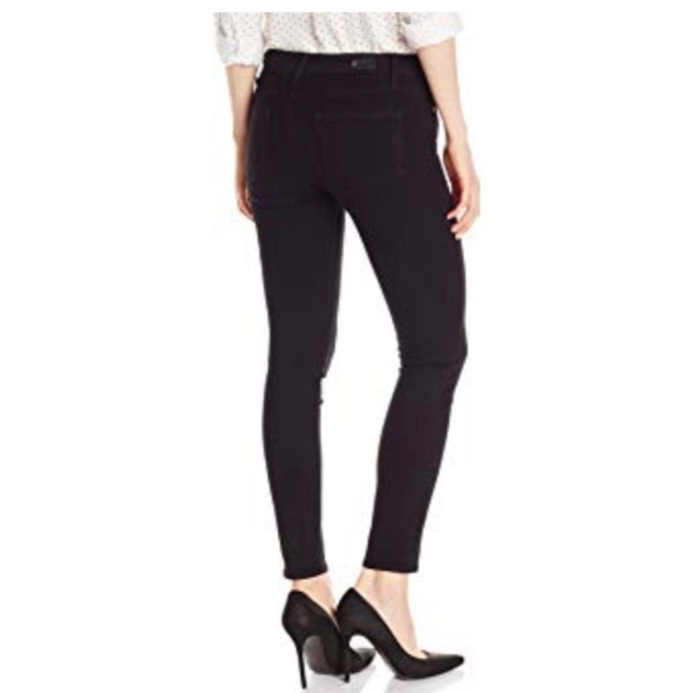 PAIGE Women's Verdugo Ankle Crop Jean